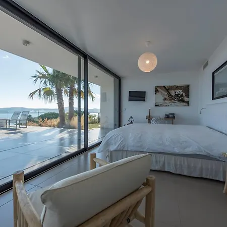 Taha'a Saint Tropez Villa
